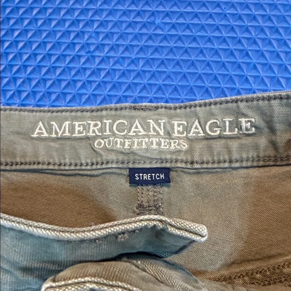 American Eagle Outfitters Olive Jean Shorts - Picture 2 of 7